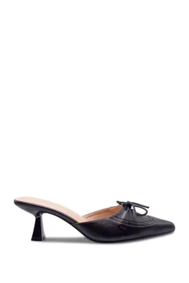 Mazzy Pointed Toe Kitten Heel - Black